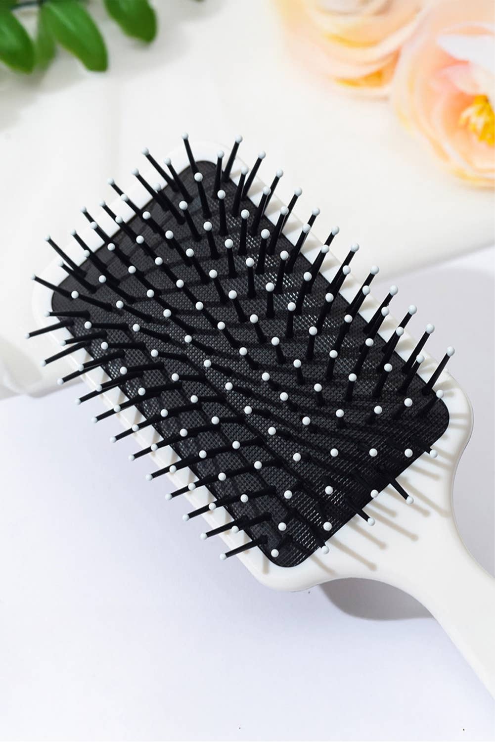 66 Spring 1pc Checkered Pattern Air Cushion Comb Gifts