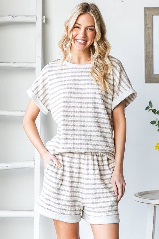 EP6844-10 JACQUARD STRIPE CASUAL SHORT PANT